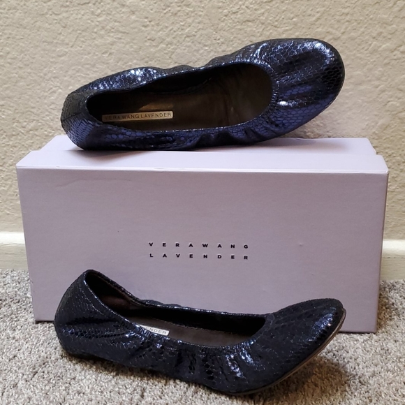 Vera Wang Lavender Label Shoes - Vera Wang 8.5 USA 38.5 Euro NAVY ballet flats